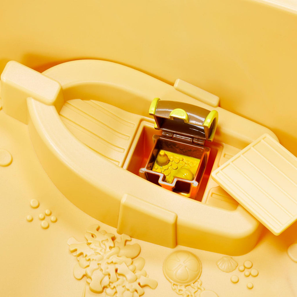Island Wavemaker™ Water Table
